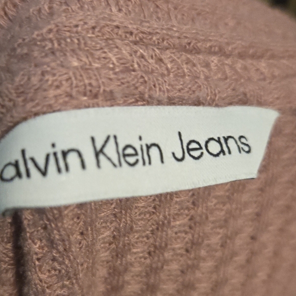Calvin Klein Dusty Pink Shirt - Picture 7 of 8